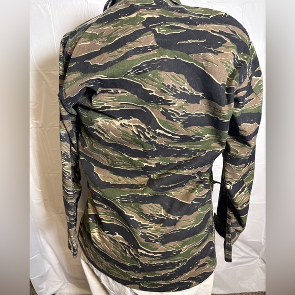 Tiger Style Camo Military Jacket - Picture 2 of 4
